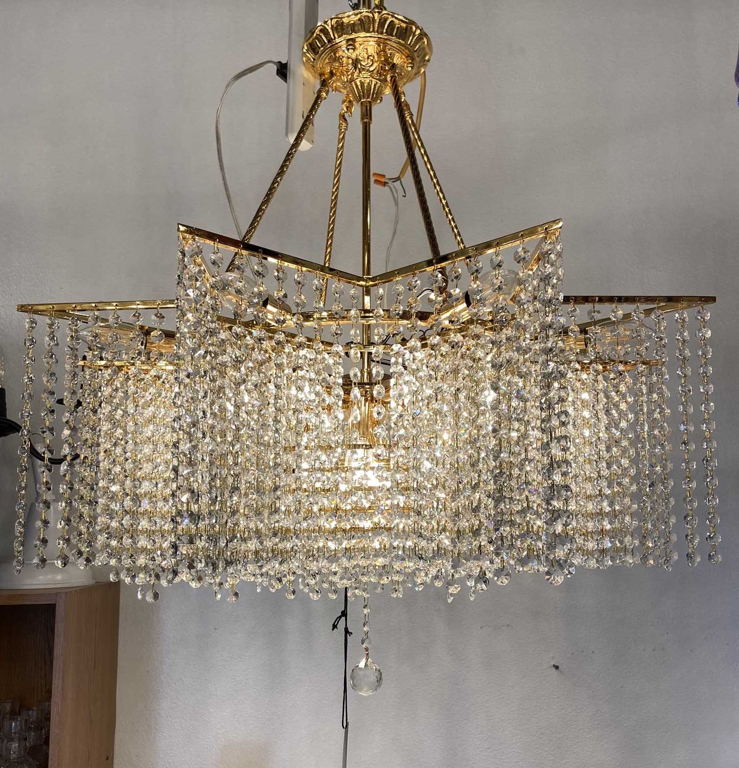 Crystal Chandelier with 8 side star